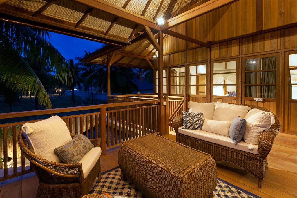 Villa Luna Sunset Beach Гілі-Траванган Екстер'єр фото